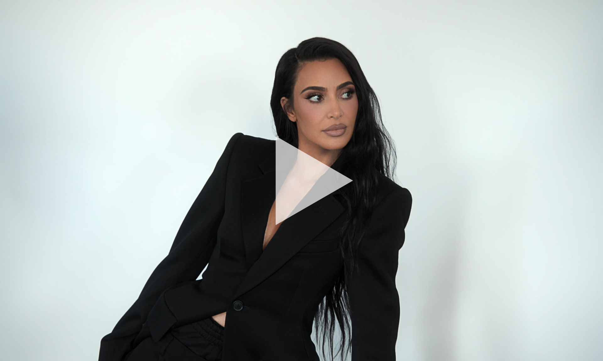The Kardashians: Watch