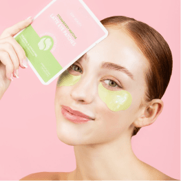 ESW Beauty Strawberry Matcha Latte Eye Patches