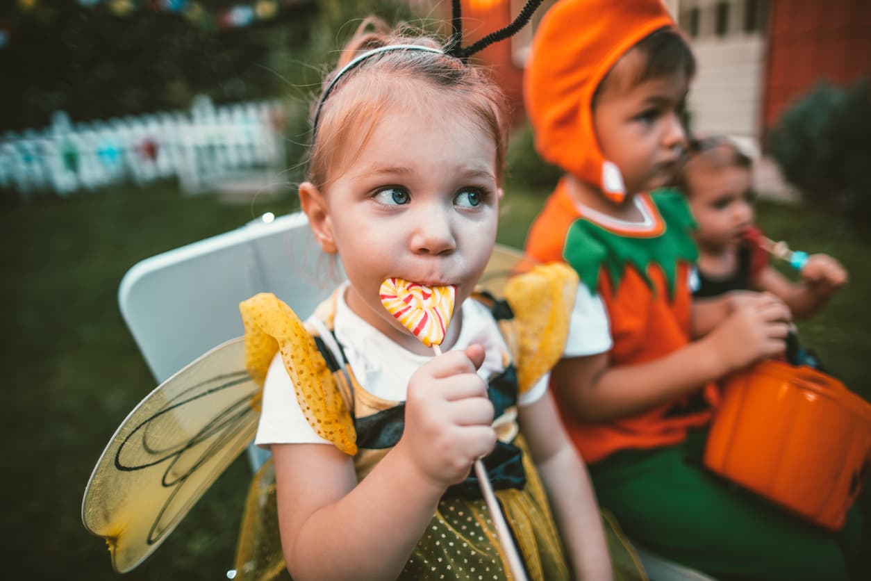 kids in halloween costumes