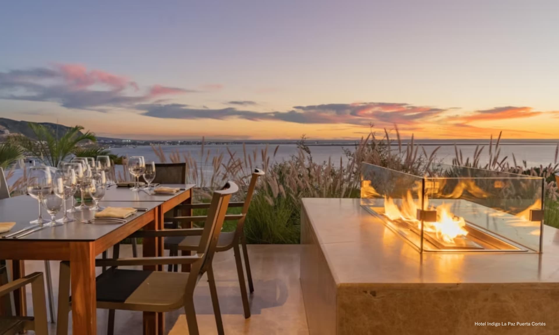 Hotel Indigo La Paz Puerta Cortés